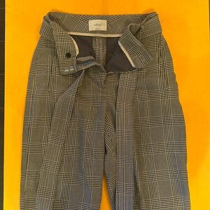 Wilfred size 4 cargo capri dress pants plaid super comfy